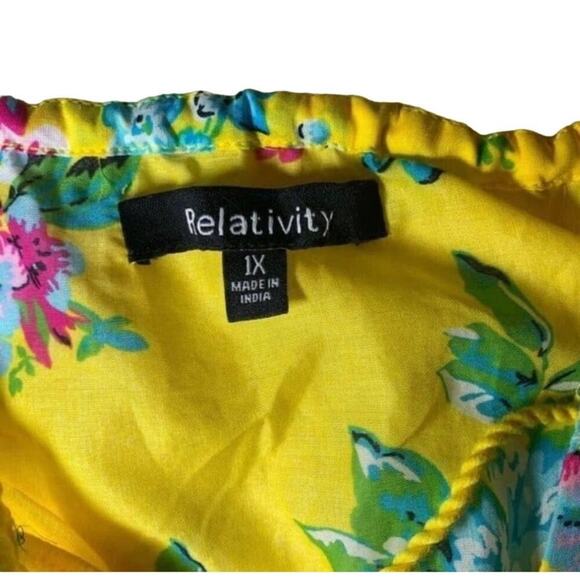 Yellow bright flowy comfortable floral blouse tassled draw stringes Size 1X - Picture 3 of 8